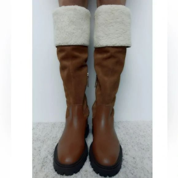 ZARA LEATHER BOOTS WITH FLEECE TRIM - Picture 2 of 6